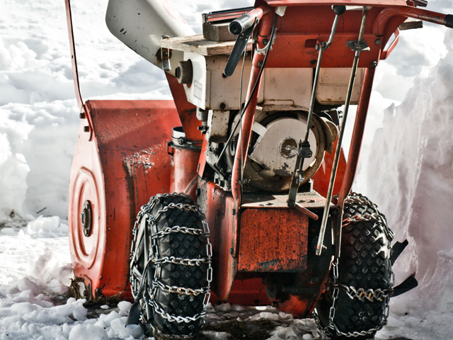 Snowblower engines